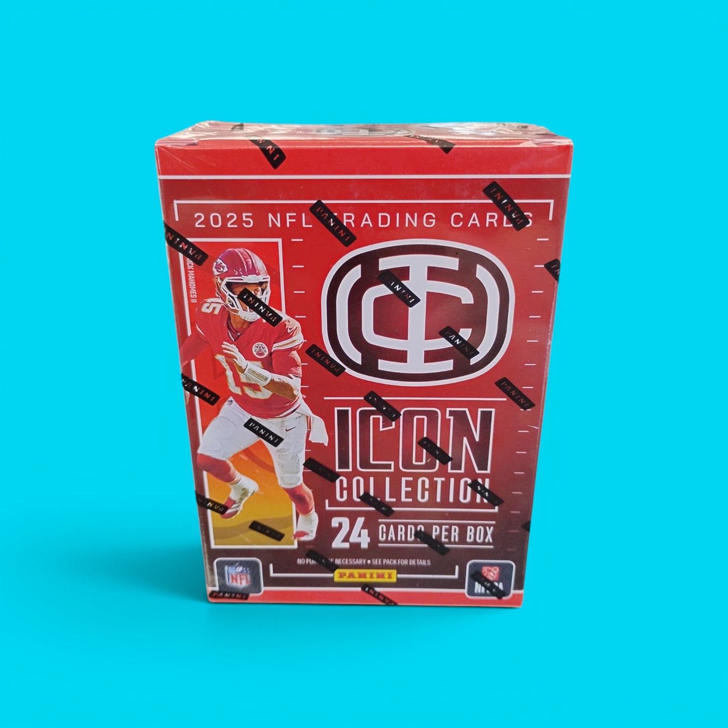 2025 Panini Authentically Patrick Mahomes Icon Collection Football Blaster Box