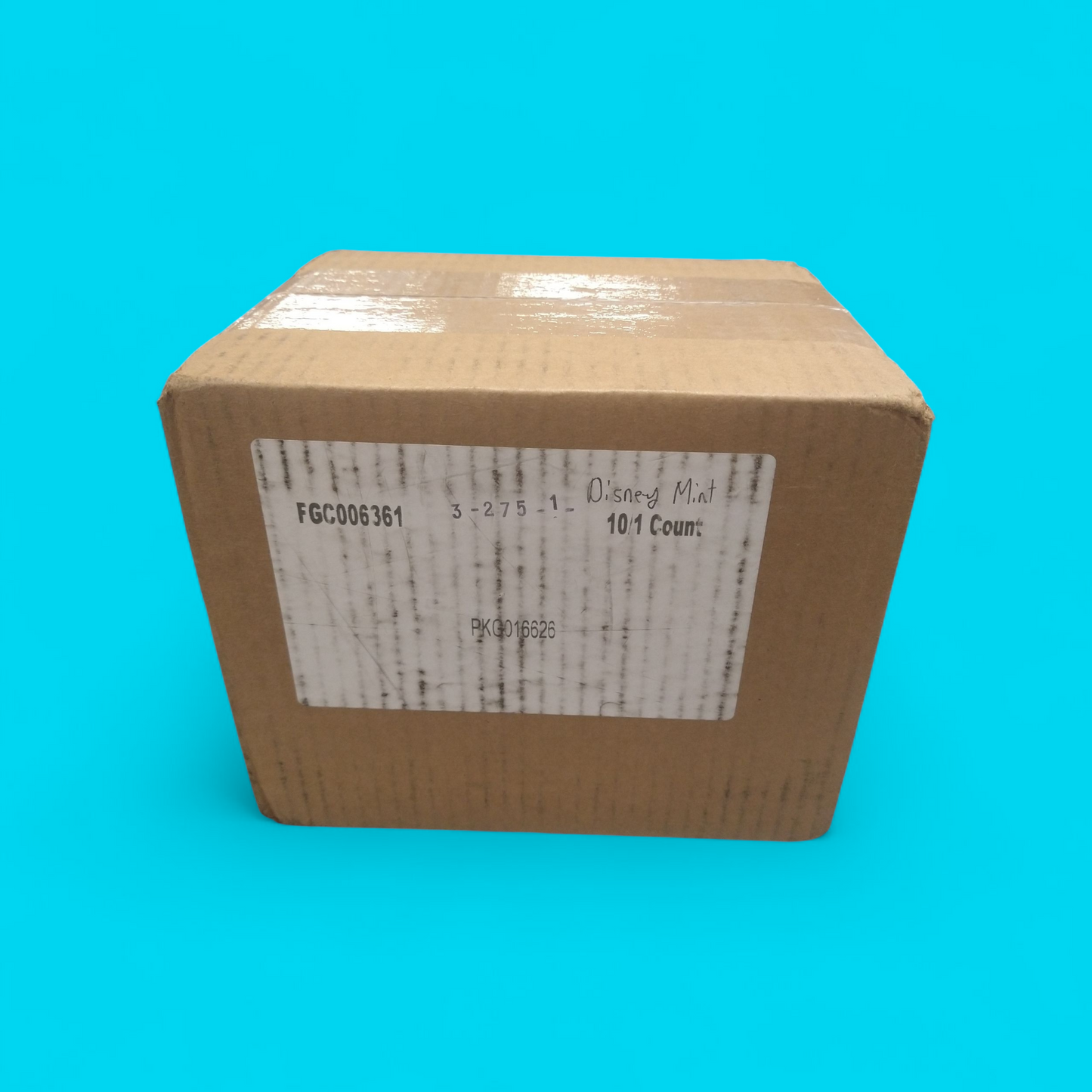 2025 Topps Disney Mint 10-Box Hobby Case
