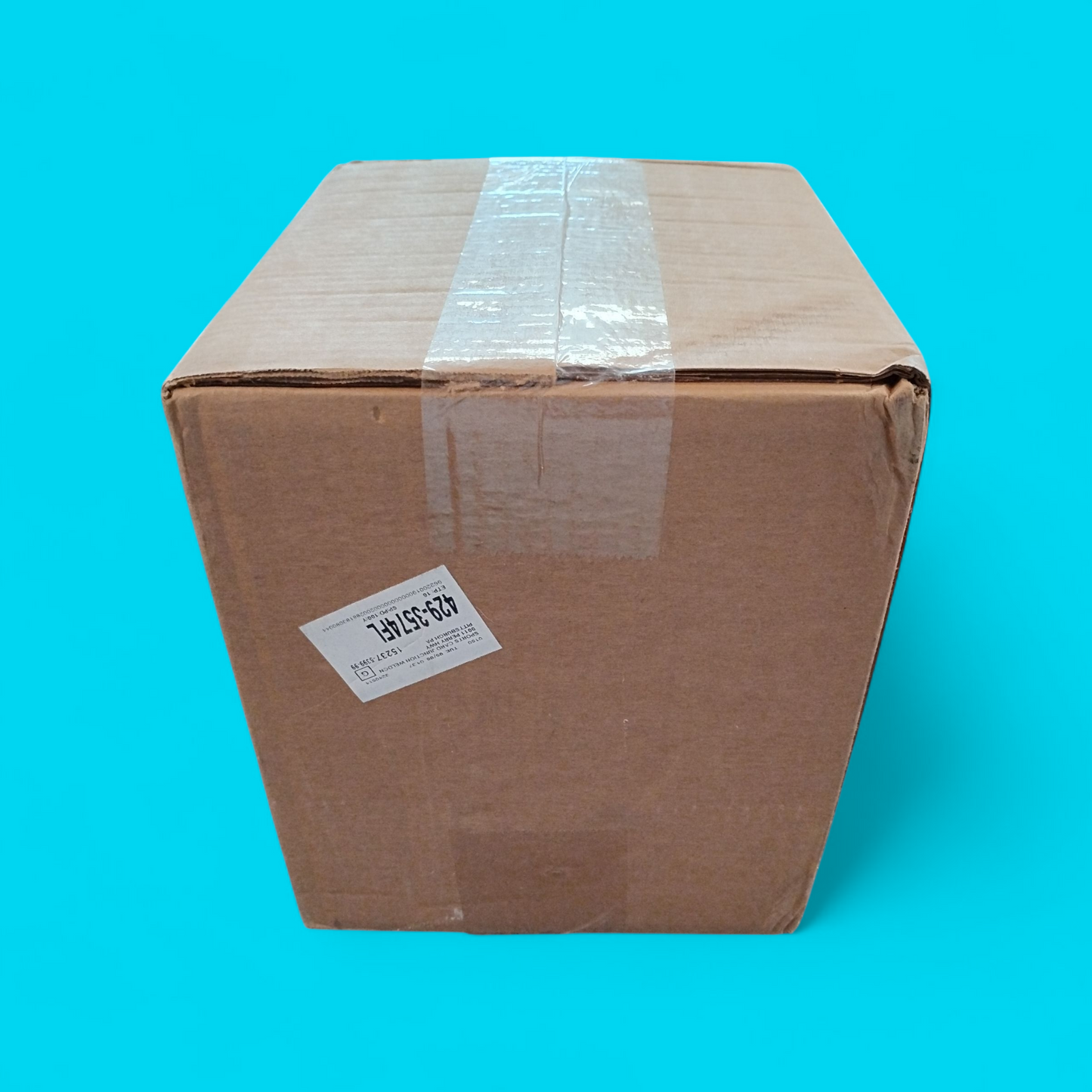 2025 Topps VeeFriends Chrome Hobby 12 Box Case