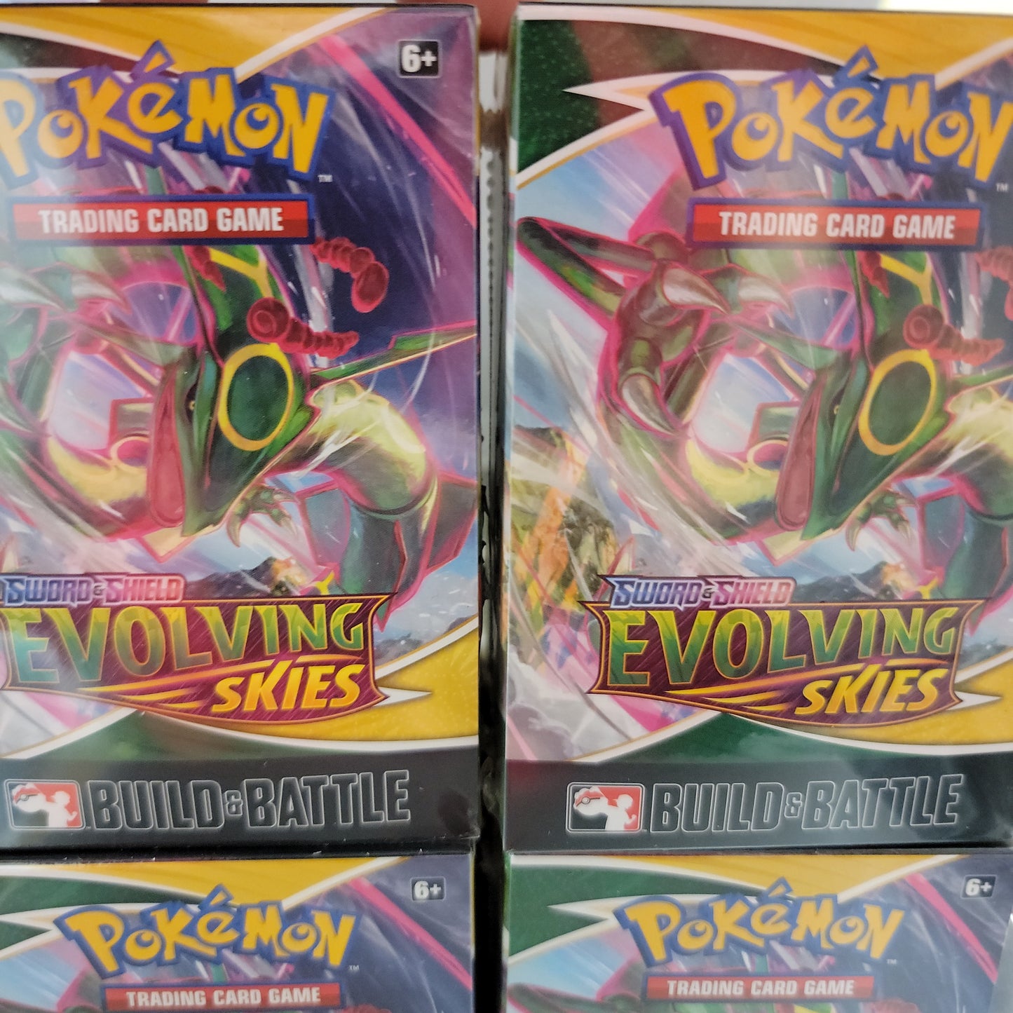 Pokémon Sword & Shield Evolving Skies Build & Battle Box