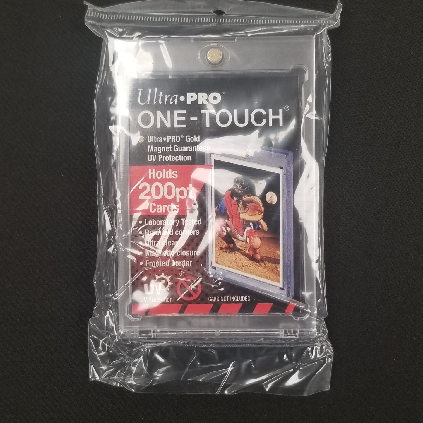 Ultra Pro 200 Pt Magnetic