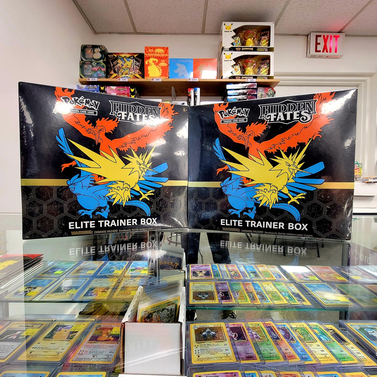 Pokémon Hiddin Fates Elite Trainer Box