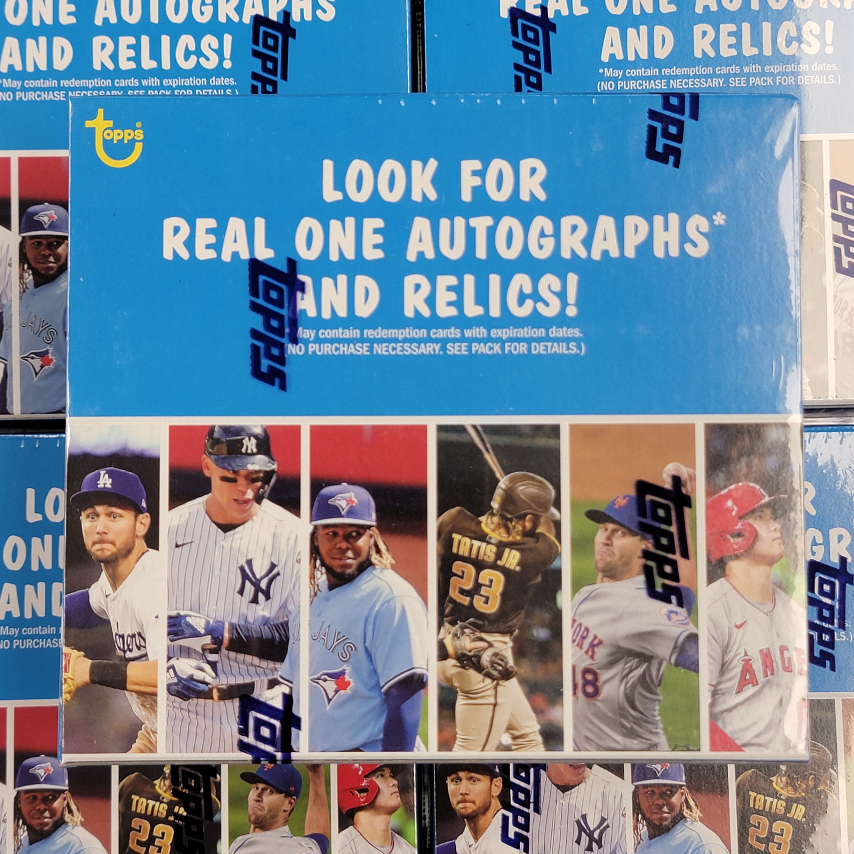 2022 Topps Heritage Baseball 8 Pack Blaster Box